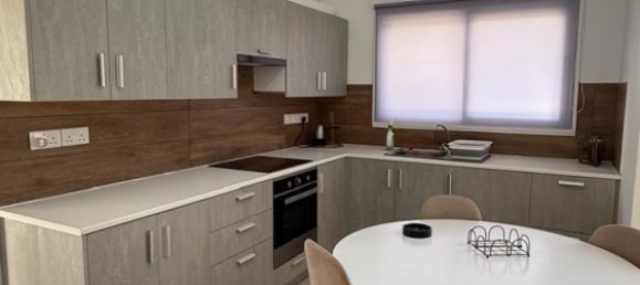 Таунхаус с 3 спальнями в Строволос, Кипр № 26362 7