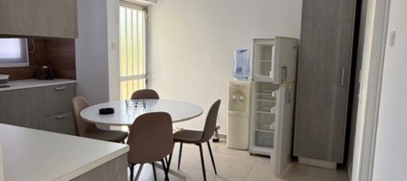 Таунхаус с 3 спальнями в Строволос, Кипр № 26362 6