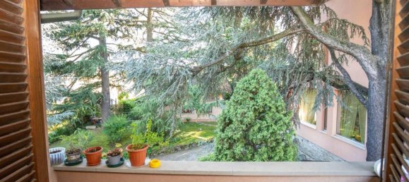 11 rooms House in Vertova, Italy No. 18793 28