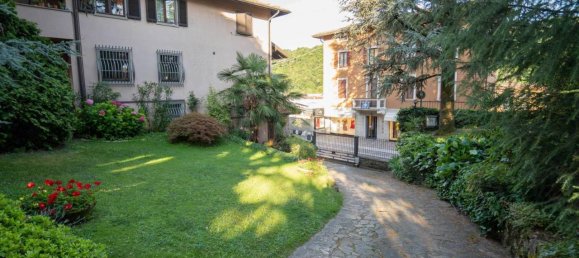 11 rooms House in Vertova, Italy No. 18793 34