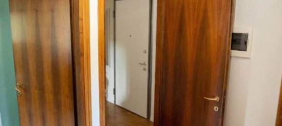 11 rooms House in Vertova, Italy No. 18793 49