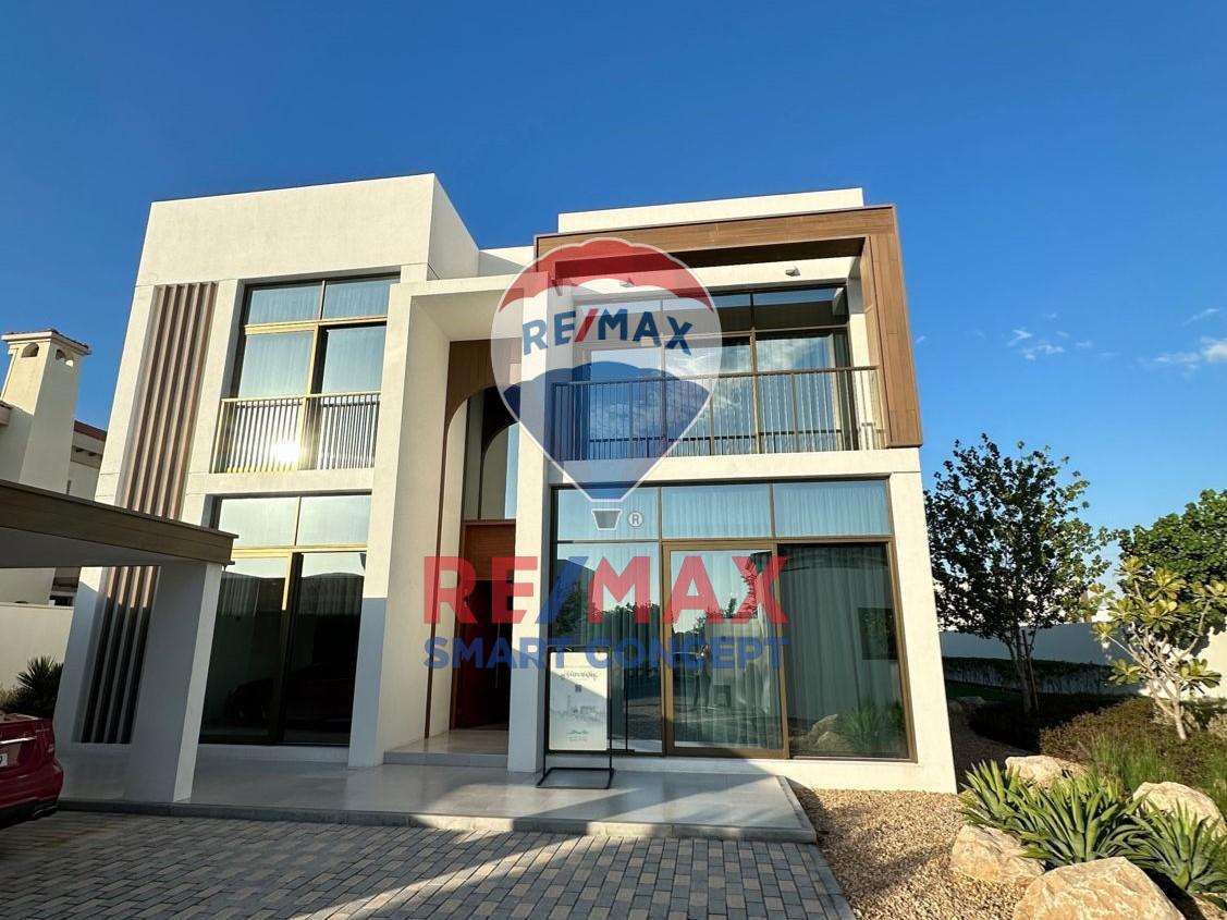 4 bedrooms Villa in Abu Dhabi, UAE No. 36506