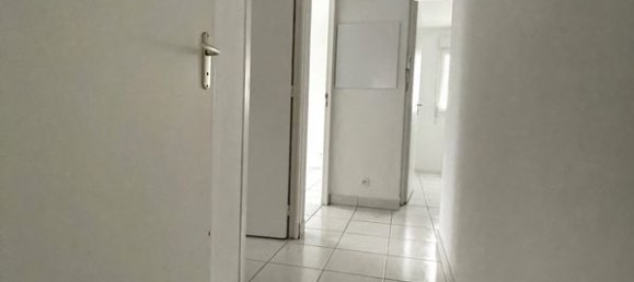 Квартира с 3 комнатами в Мерлимон, Франция № 160945 16