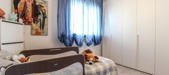 4-Zimmer Wohnung in Castenaso, Italy, Nr. 33150 11
