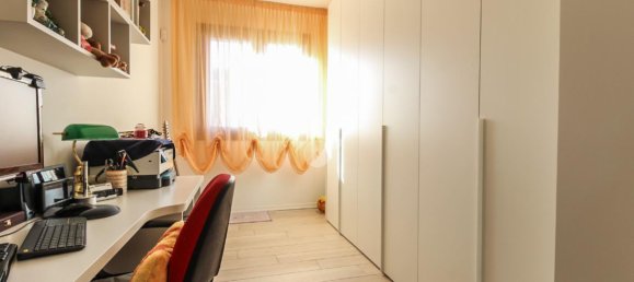 4-Zimmer Wohnung in Castenaso, Italy, Nr. 33150 13