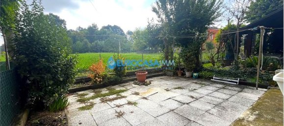 3 Schlafzimmer Haus in Rolo, Italy, Nr. 59560 25