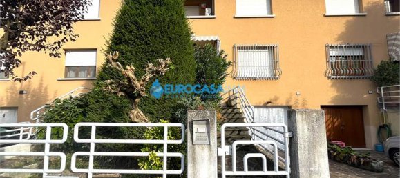 3 Schlafzimmer Haus in Rolo, Italy, Nr. 59560 3