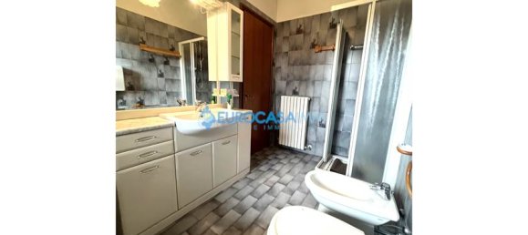 3 Schlafzimmer Haus in Rolo, Italy, Nr. 59560 28