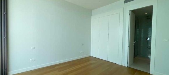 2 bedrooms Apartment in Germasogeia, Cyprus No. 7833 3