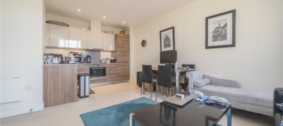 1 bedroom Apartment in London, United Kingdom No. 12737 4