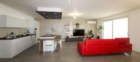 3 chambres Villa à Ghedi, Italy No. 310015 3