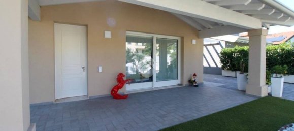 3 chambres Villa à Ghedi, Italy No. 310015 11