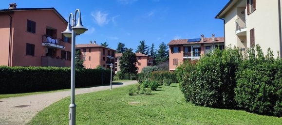 5 bedrooms Apartment in Cernusco sul Naviglio, Italy No. 364930 3