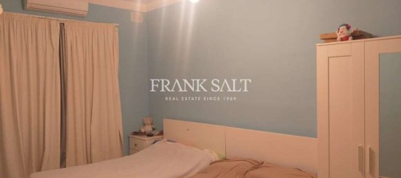 Casa de 3 dormitorios en Zurrieq, Malta No. 8157 6