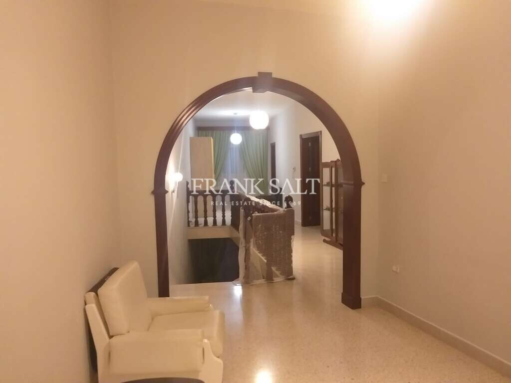 Casa de 3 dormitorios en Zurrieq, Malta No. 8157