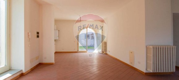 4 bedrooms Villa in Monte Isola, Italy No. 293498 5