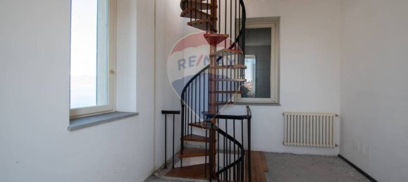 4 bedrooms Villa in Monte Isola, Italy No. 293498 28