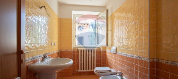 4 bedrooms Villa in Monte Isola, Italy No. 293498 21