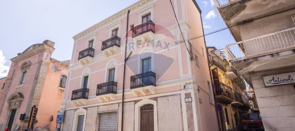 250m² Commercial property in Francavilla di Sicilia, Italy No. 259675 2