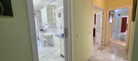Apartamento de 3 dormitorios en Estepona, Spain No. 166483 5