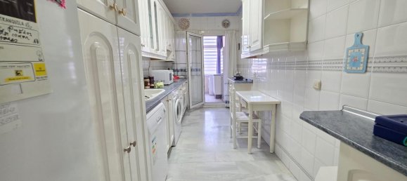 Apartamento de 3 dormitorios en Estepona, Spain No. 166483 6