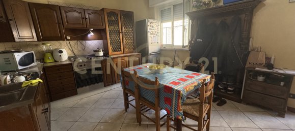 2 bedrooms Apartment in Misterbianco, Italy No. 265450 4