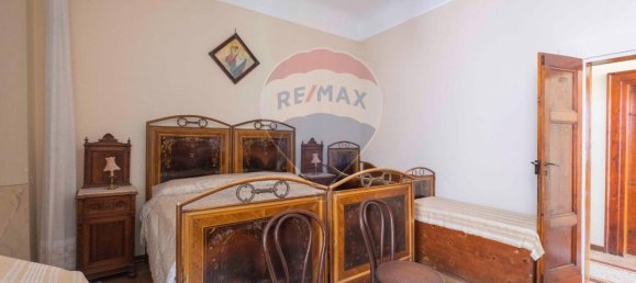 17 rooms House in Poggio San Marcello, Italy No. 6037 12