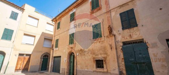 17 rooms House in Poggio San Marcello, Italy No. 6037 39