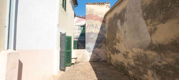 17 rooms House in Poggio San Marcello, Italy No. 6037 26