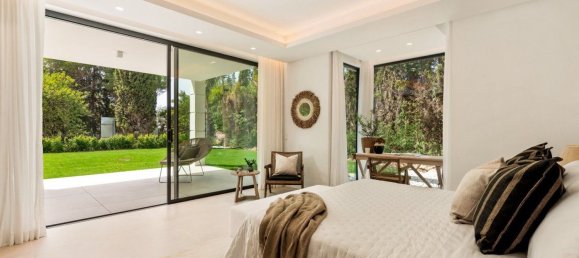 5 bedrooms House in Estepona, Spain No. 33377 45