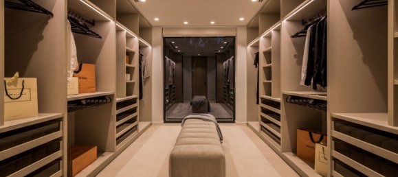 5 bedrooms House in Estepona, Spain No. 33377 46