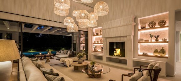 5 bedrooms House in Estepona, Spain No. 33377 24