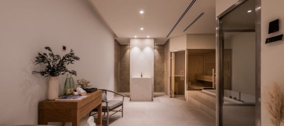 5 bedrooms House in Estepona, Spain No. 33377 35