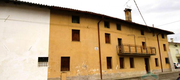 4-Zimmer Haus in Udine, Italy, Nr. 124937 19
