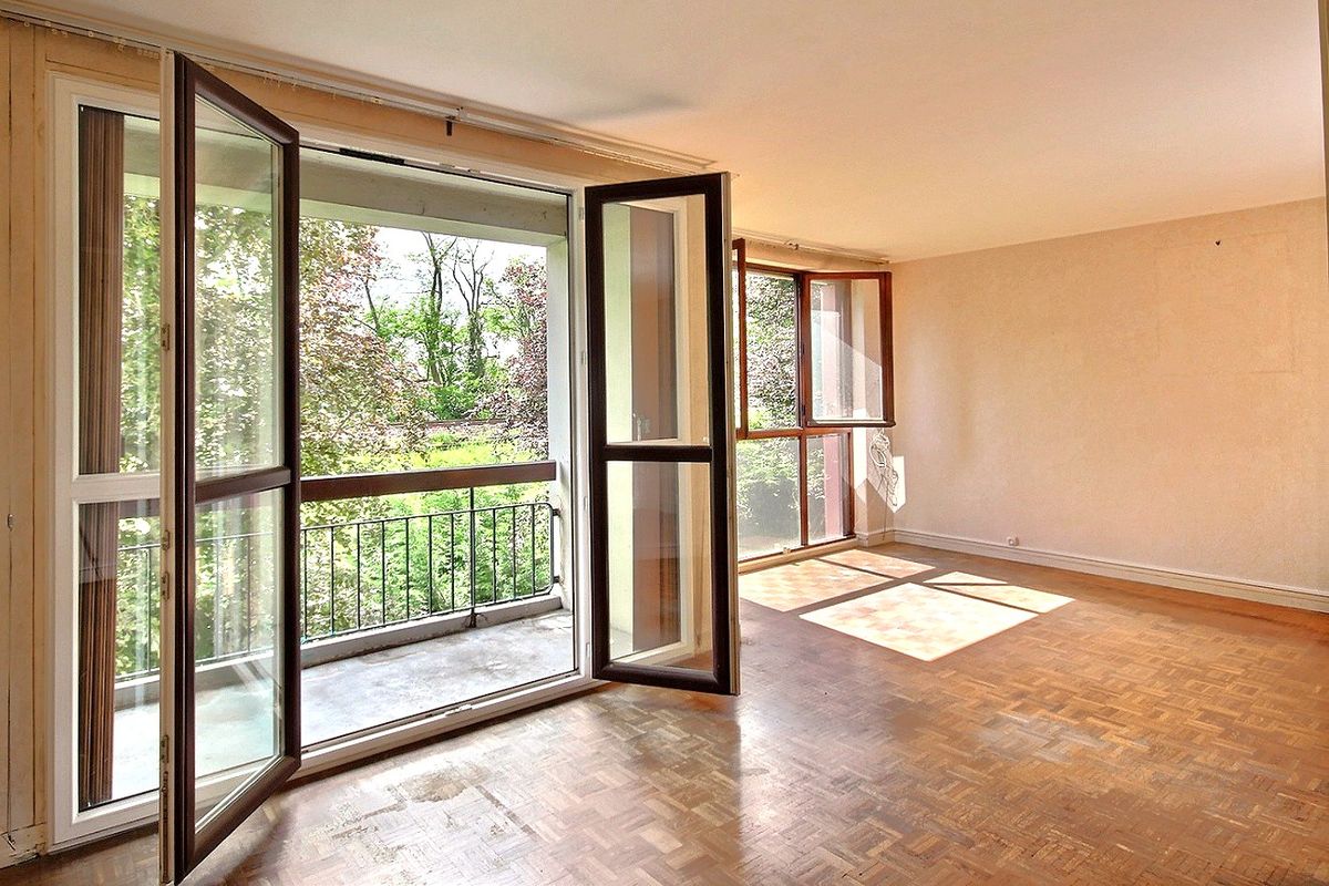 1 غرف نوم شقة في Suresnes, France رقم 176409