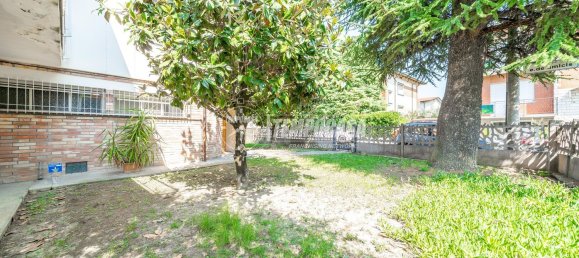 5 rooms Villa in Cesena, Italy No. 260569 4