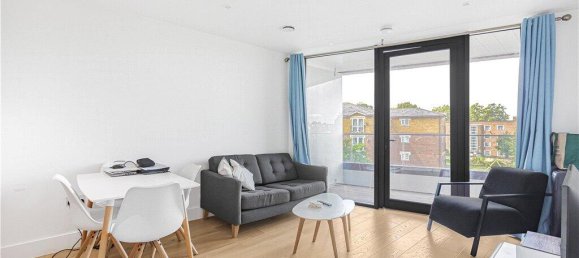 1 bedroom Apartment in London, United Kingdom No. 8688 5