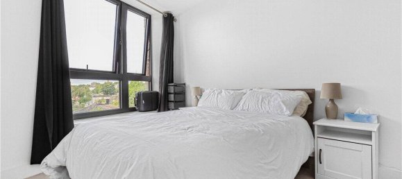 1 bedroom Apartment in London, United Kingdom No. 8688 7