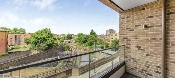 1 bedroom Apartment in London, United Kingdom No. 8688 4