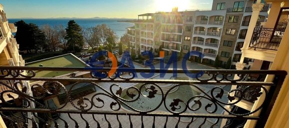 Apartamento de 2 dormitorios en Nesebar, Bulgaria No. 922 20