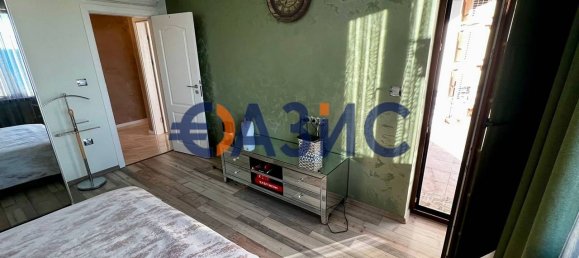 Apartamento de 2 dormitorios en Nesebar, Bulgaria No. 922 26