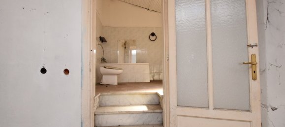 2 Schlafzimmer Wohnung in Altare, Italy, Nr. 39471 12