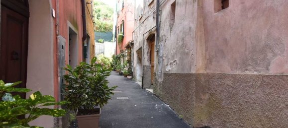 2 Schlafzimmer Wohnung in Altare, Italy, Nr. 39471 17