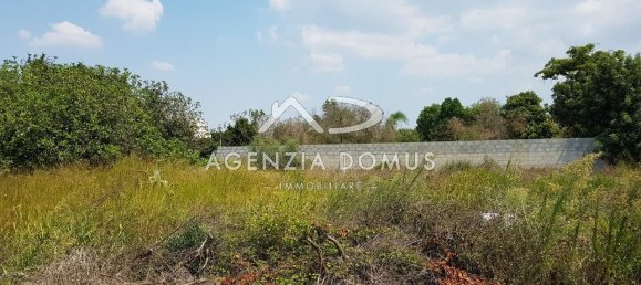  قطعة أرض في Taviano, Italy 1400متر مربع رقم 136037 4