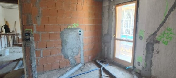 4-salle Appartement à Ponte di Legno, Italy No. 311875 6