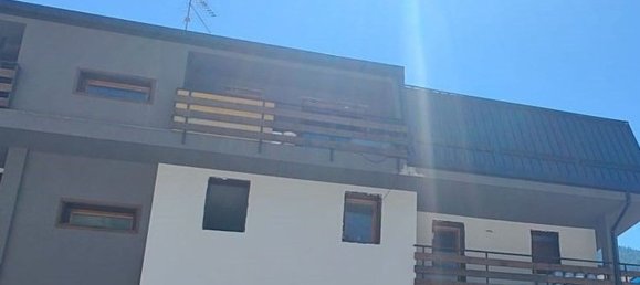 4-salle Appartement à Ponte di Legno, Italy No. 311875 3