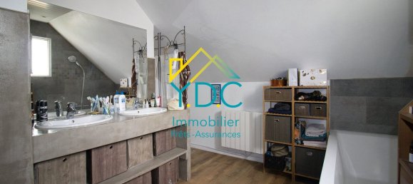 4 bedrooms House in Hericourt-en-Caux, France No. 357225 12