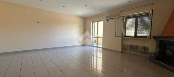 2 Schlafzimmer Wohnung in Zumpano, Italy, Nr. 356085 3