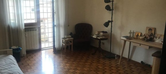 7 rooms Apartment in Rome, Italy No. 205753 3