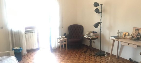 7 rooms Apartment in Rome, Italy No. 205753 4